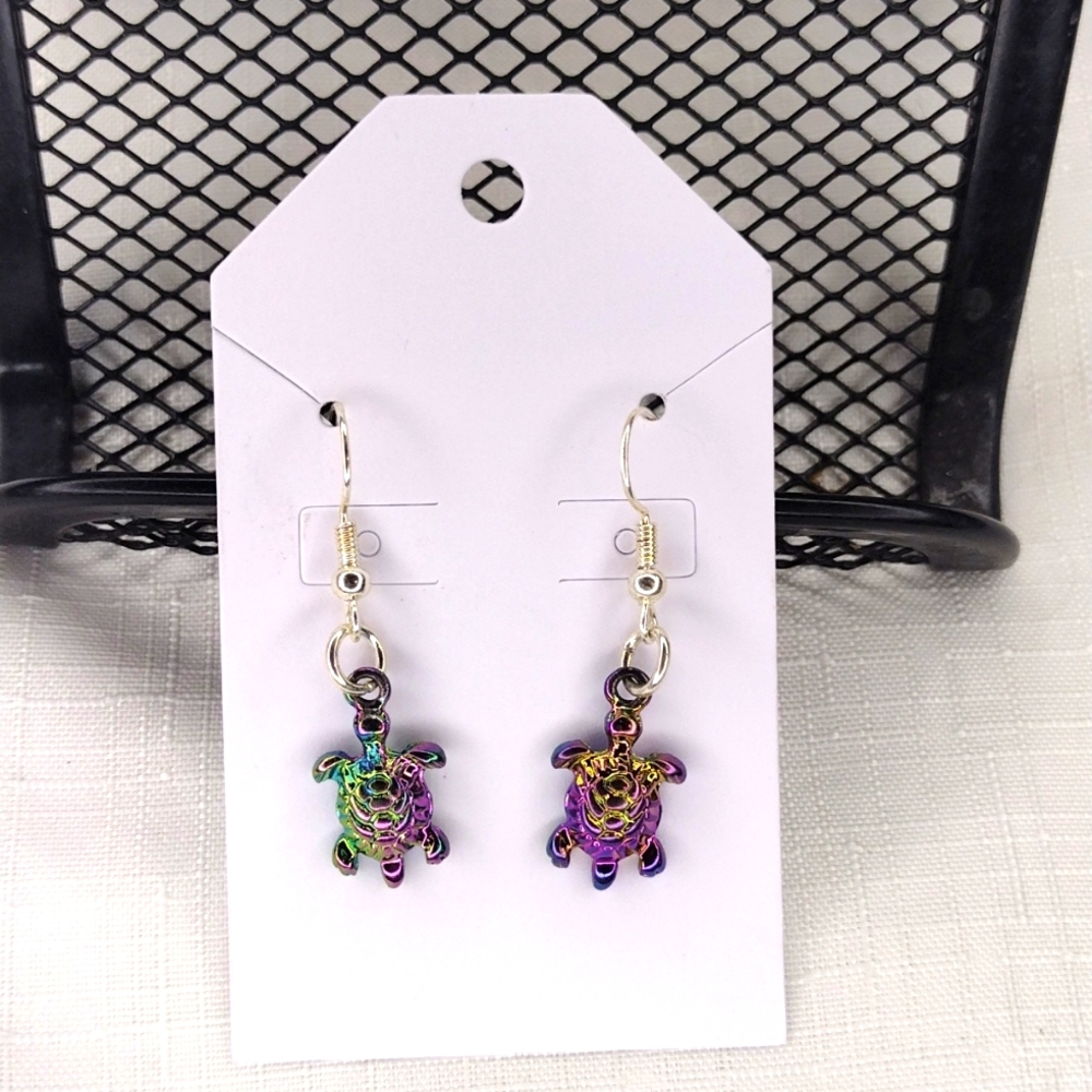 Chromatic Turtle Earrings - Picture 2 of 2
